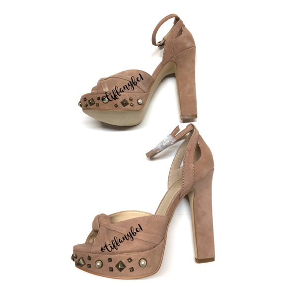 GUESS Kenzie Studded Platform Sandals Blush Suede - Picture 15 of 16